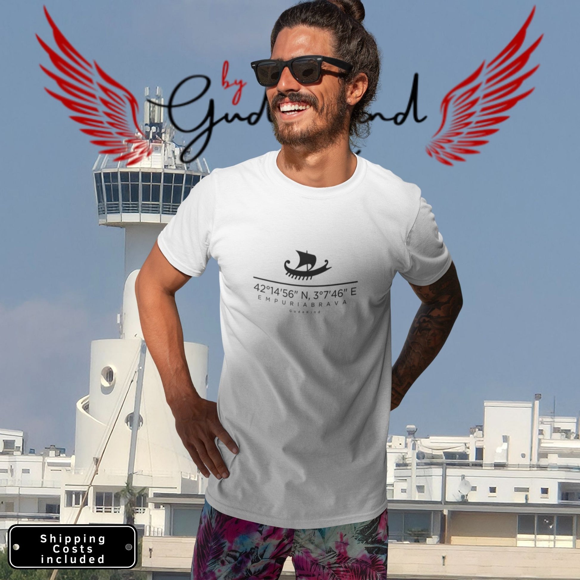 Person trägt Empuriabrava T-Shirt minimalistisch Holiday Edition Gudekind