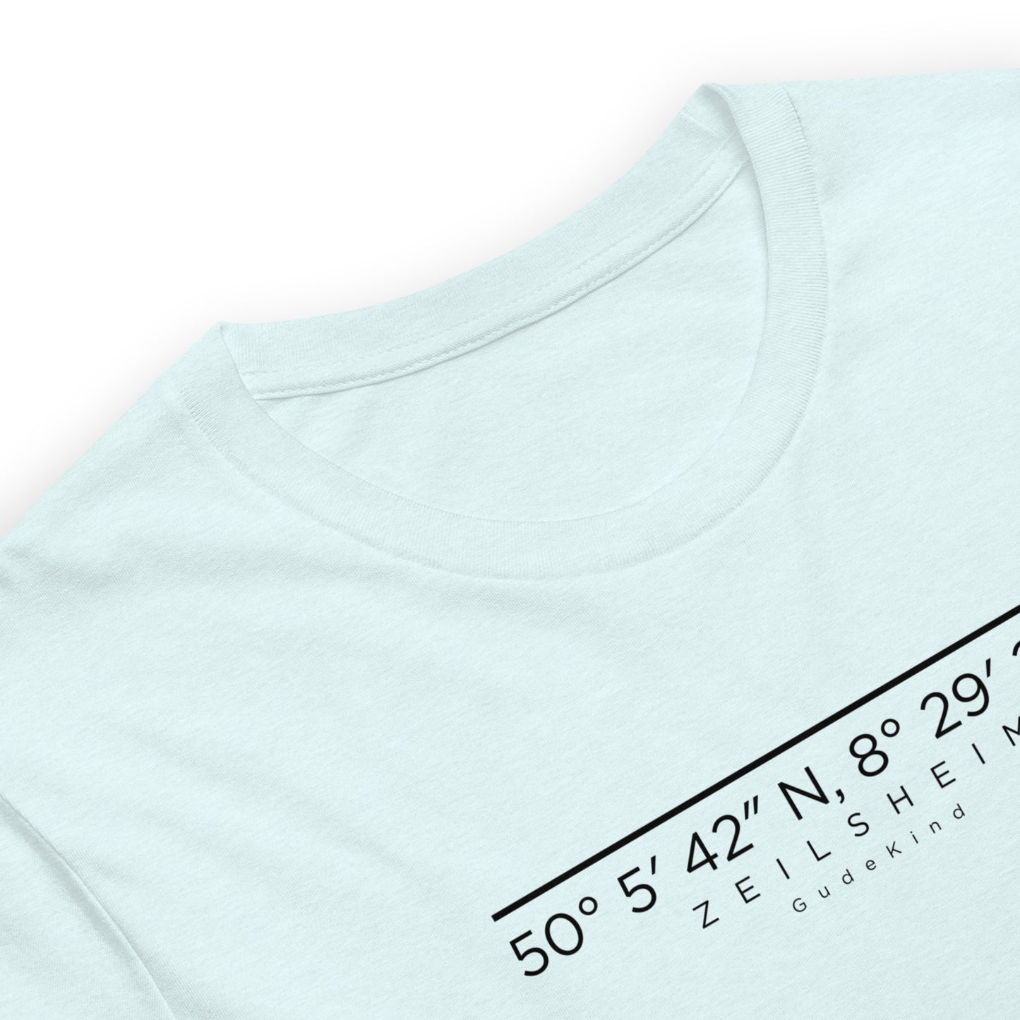 Person trägt Zeilsheim T-Shirt Frankfurt minimalistisch Gudekind