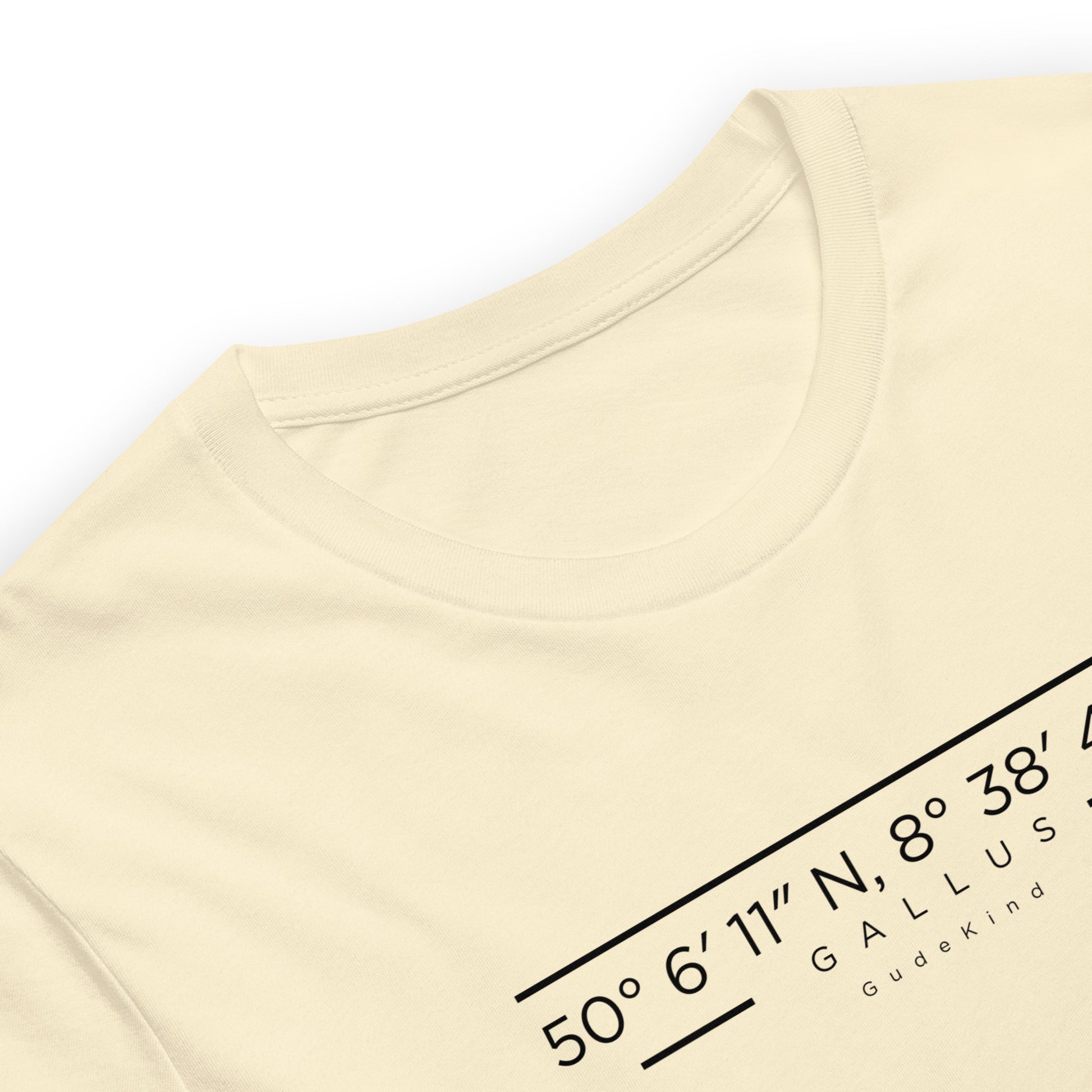 Gallus T-Shirt Frontansicht – minimalistisches Local Pride Design mit Gudekind Logo auf der Brust