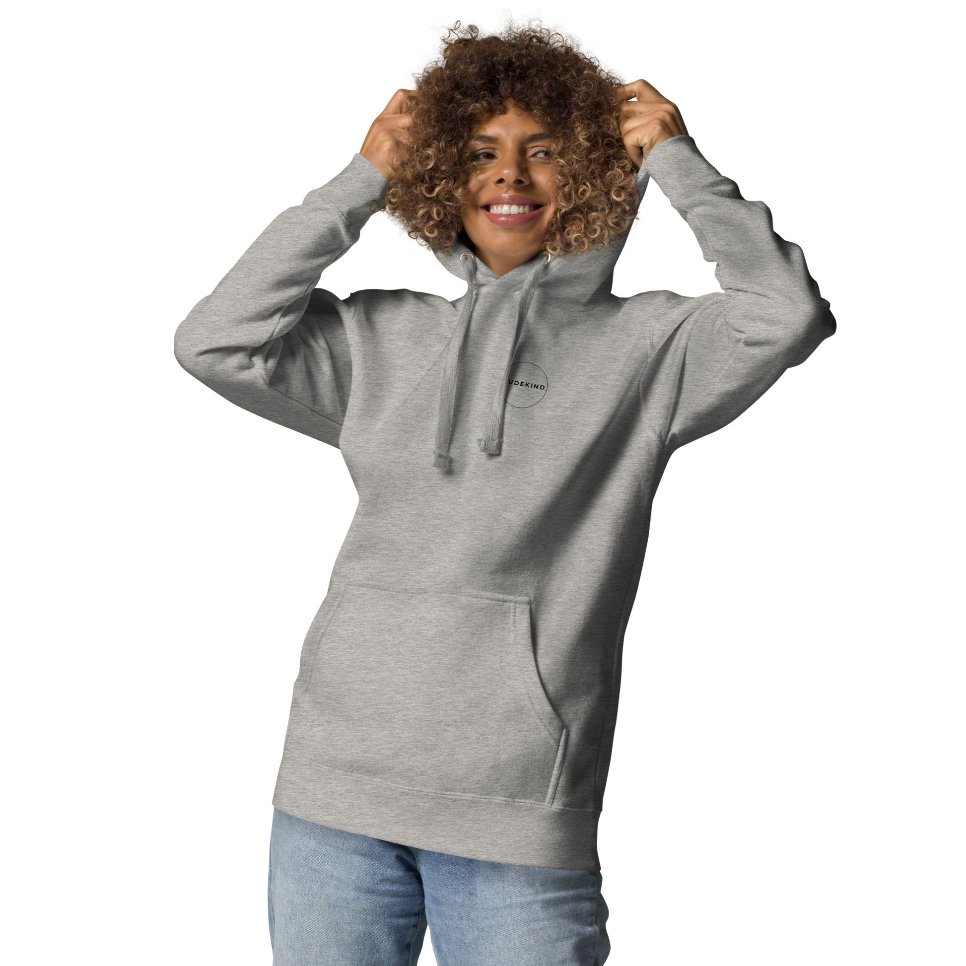 iserner Steg Hoodie Frontansicht – minimalistischer Frankfurt Frontprint mit Koordinaten