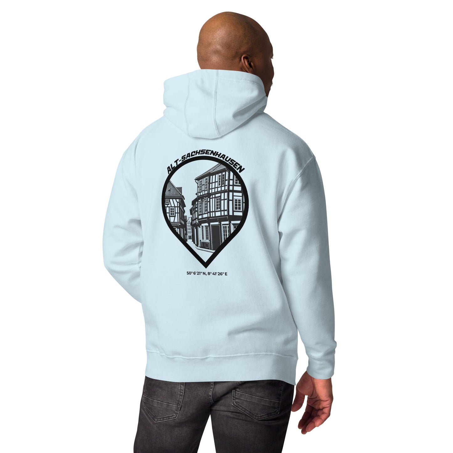 Gudekind Alt-Sachsenhausen Hoodie mit Markenlogo Front und Koordinaten Backprint, minimalistisches Frankfurt Stadtteil Design