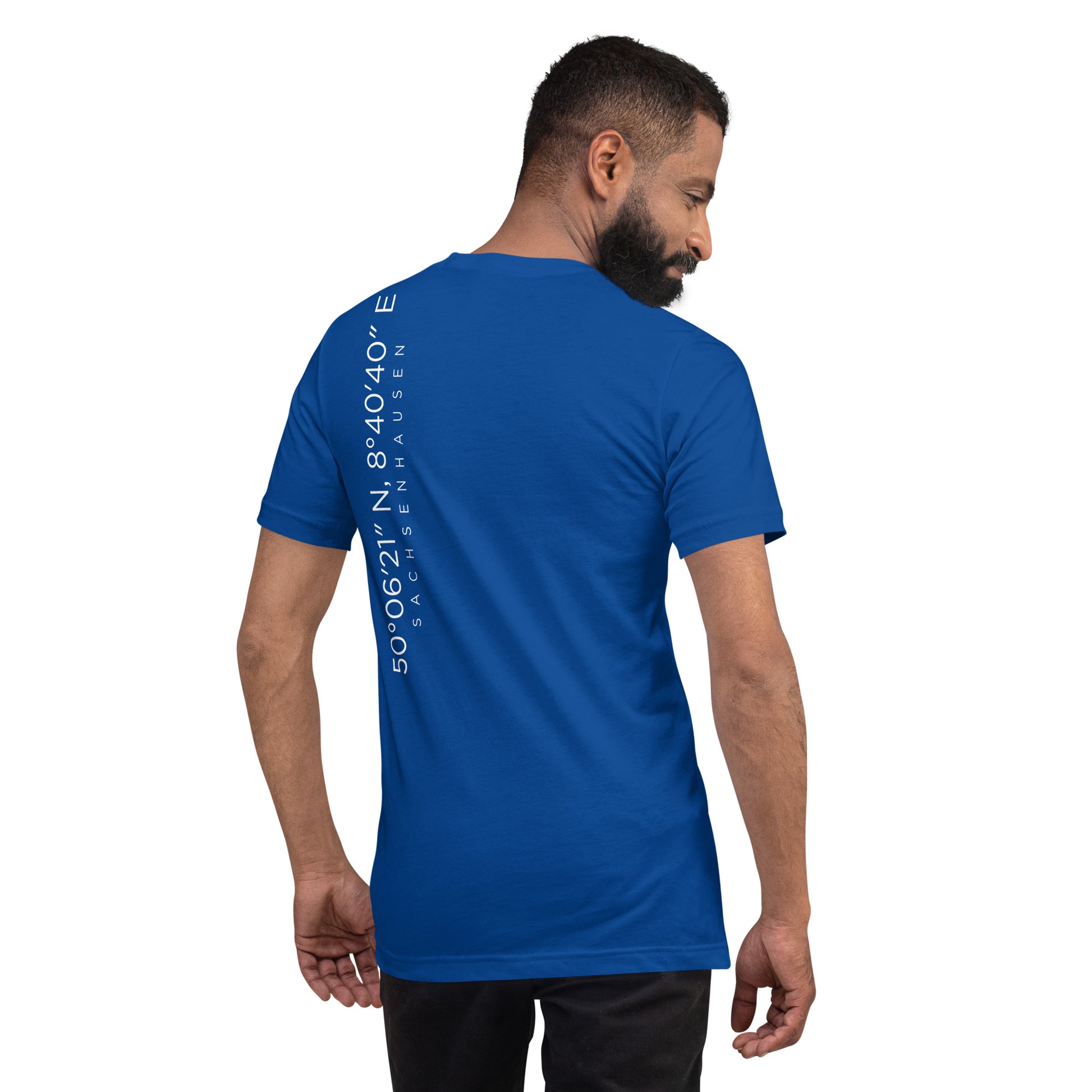 Local Pride T-Shirt mit Backprint – Koordinaten Frankfurt Sachsenhausen